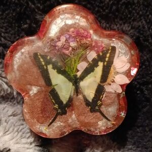 Floral Butterfly Resin Keepsake Box
